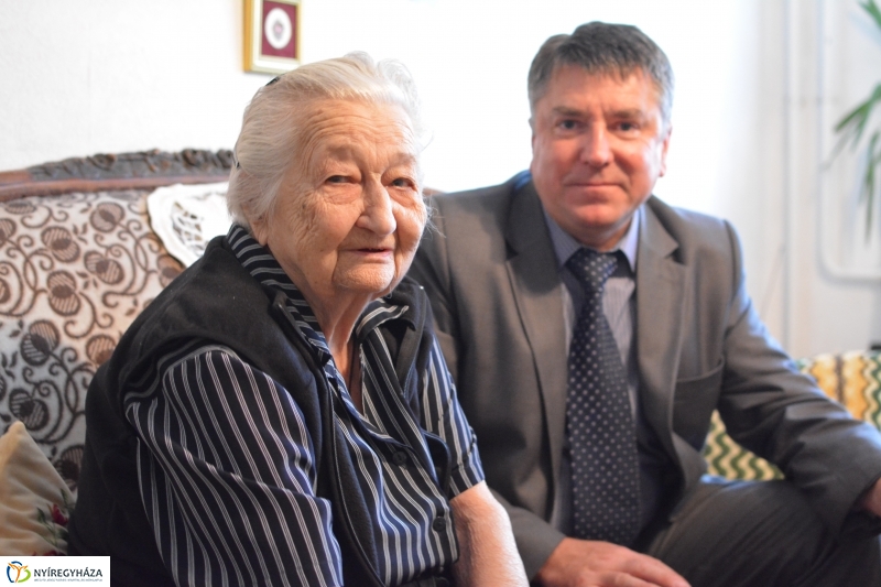 Szépkorú köszöntése