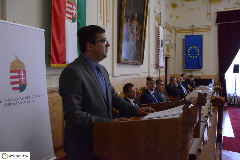 Kormányablak átadása Nyíregyházán