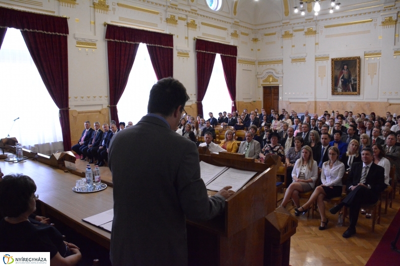 Kormányablak átadása Nyíregyházán