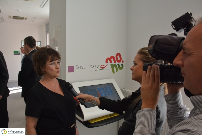 Kormányablak átadása Nyíregyházán