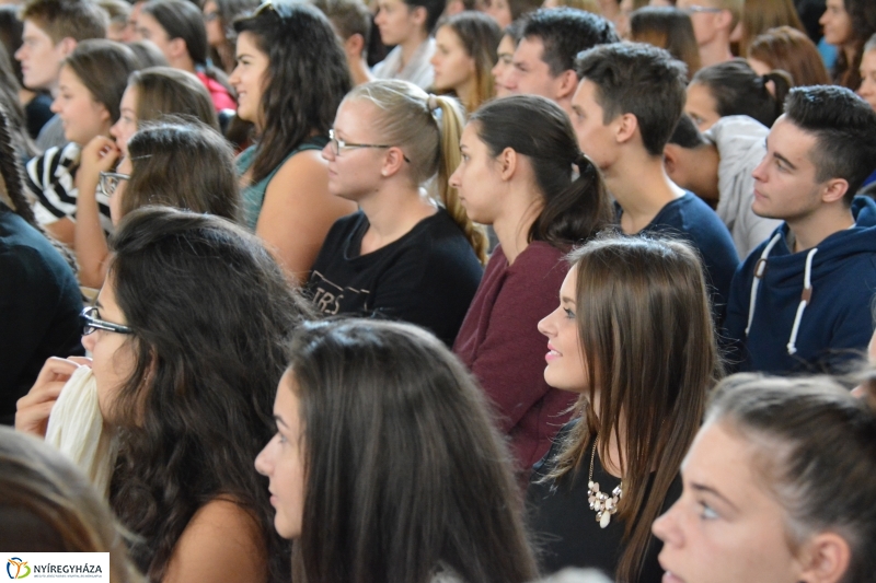 Drogprevenciós előadás a Kölcseyben
