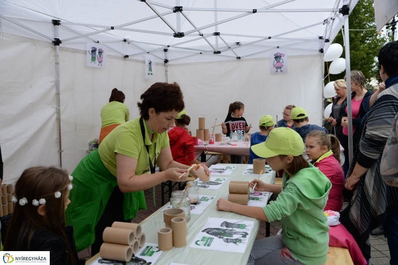 Szelektív Szombat a Kossuth téren 1