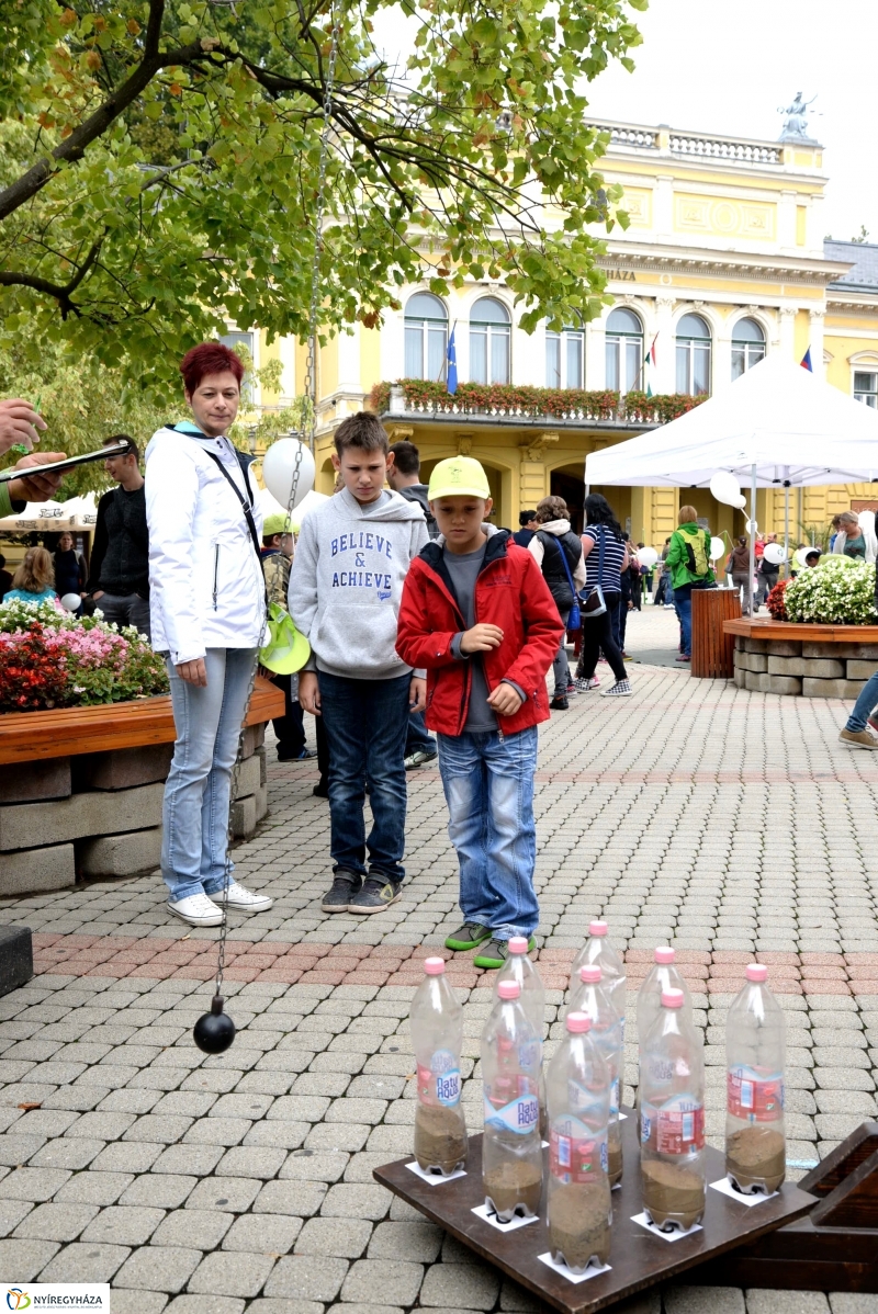 Szelektív Szombat a Kossuth téren 1