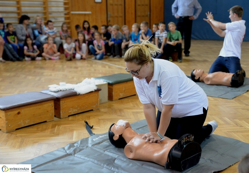 Elsősegélynyújtási ismeretek a Szabó Lőrinc Általános Iskolában