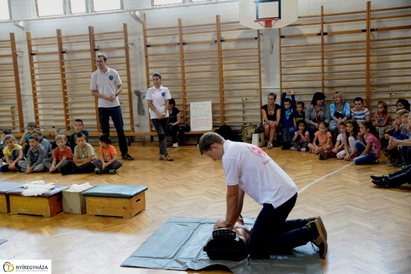 Elsősegélynyújtási ismeretek a Szabó Lőrinc Általános Iskolában