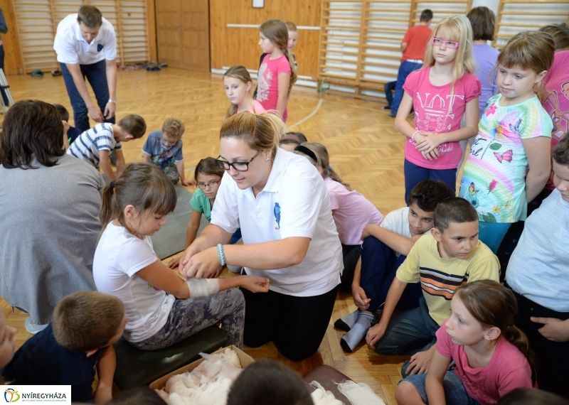 Elsősegélynyújtási ismeretek a Szabó Lőrinc Általános Iskolában