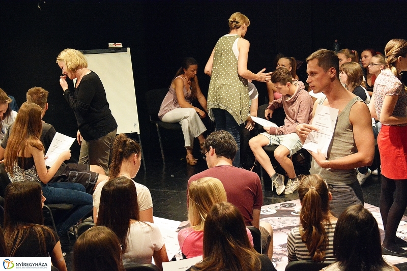 Interaktív előadás a Művész Stúdióban