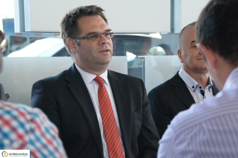 Szponzori szerződés 