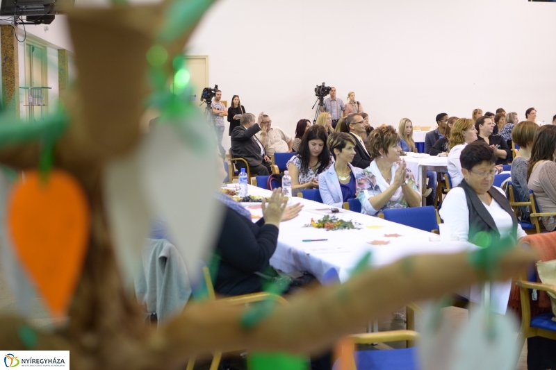 25 éves szociális munka képzés Nyíregyházán