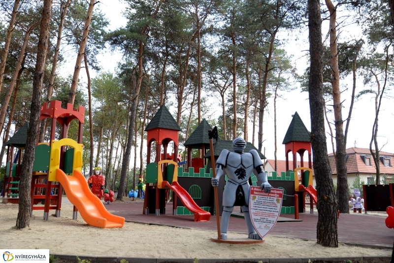 Elkészült az új játszótér Sóstón