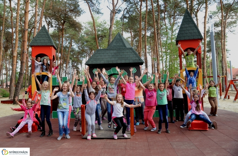 Elkészült az új játszótér Sóstón