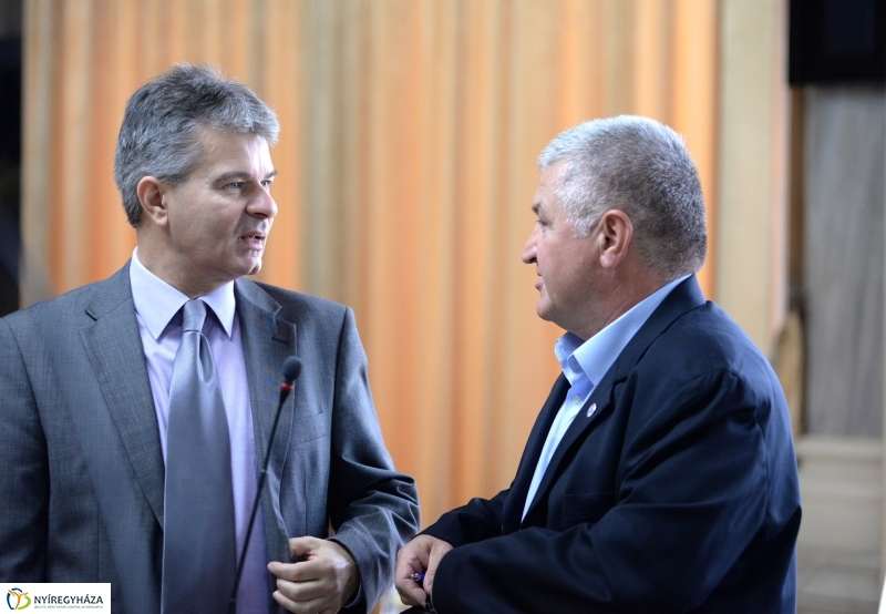 Városi közgyűlés szeptemberben