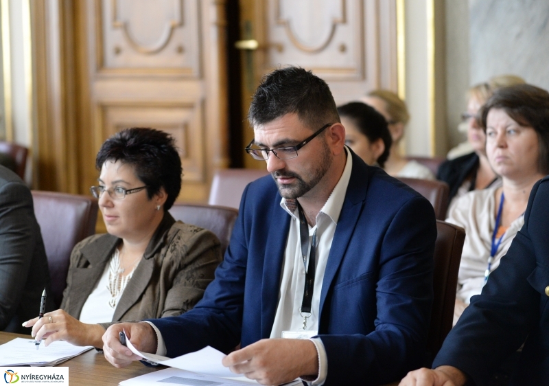 Városi közgyűlés szeptemberben