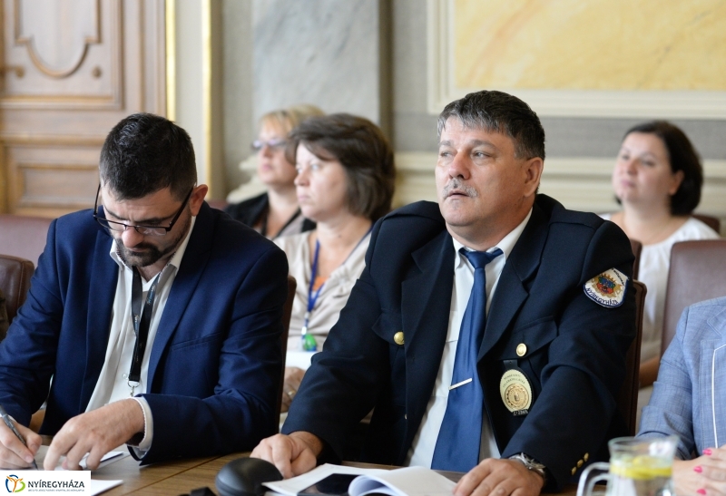 Városi közgyűlés szeptemberben