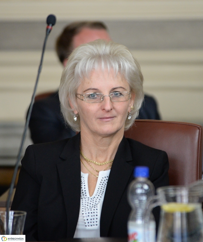 Városi közgyűlés szeptemberben