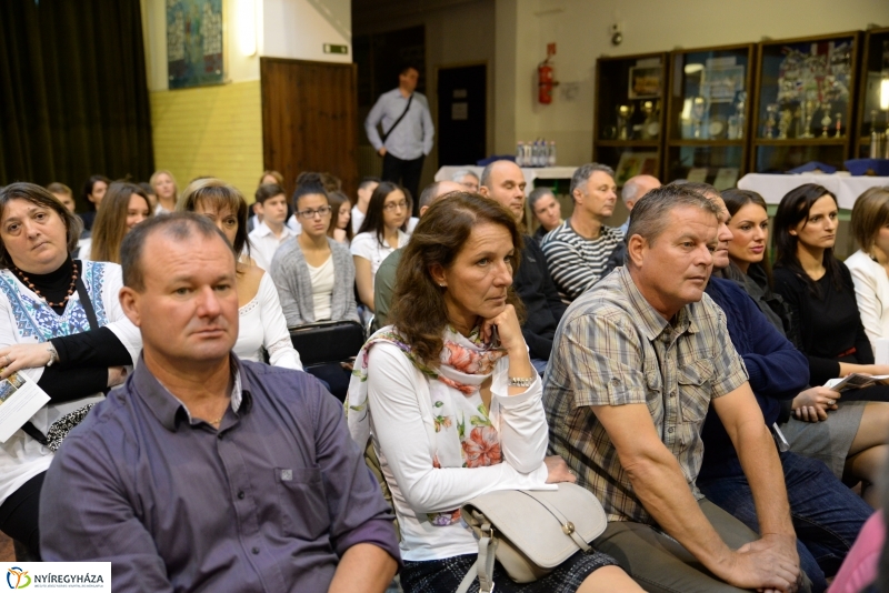 40 éves a testnevelés tagozat a Vasváriban