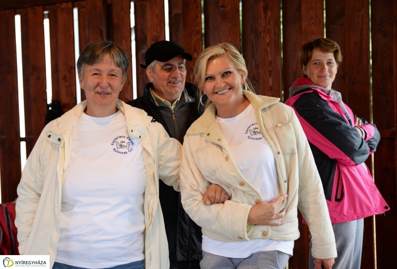 Családi nap Sóstóhegyen  csepergő esőben