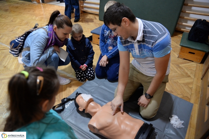 Családi nap Sóstóhegyen  csepergő esőben