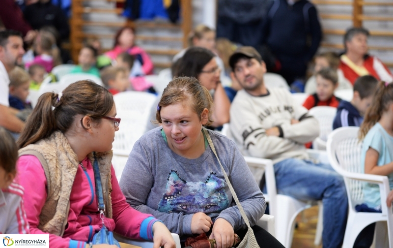 Családi nap Sóstóhegyen  csepergő esőben
