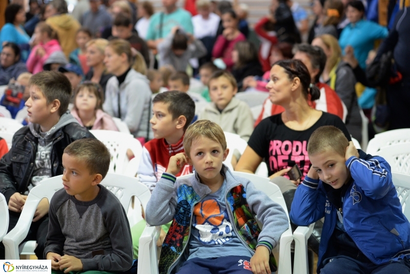 Családi nap Sóstóhegyen  csepergő esőben