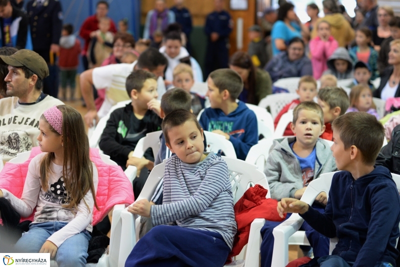 Családi nap Sóstóhegyen  csepergő esőben