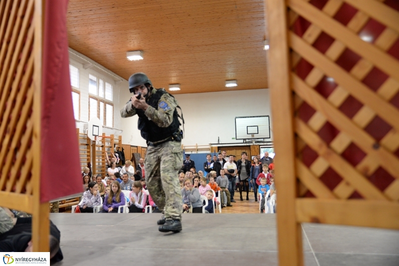 Családi nap Sóstóhegyen  csepergő esőben