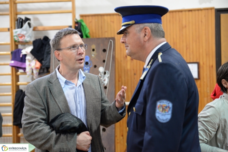 Családi nap Sóstóhegyen  csepergő esőben