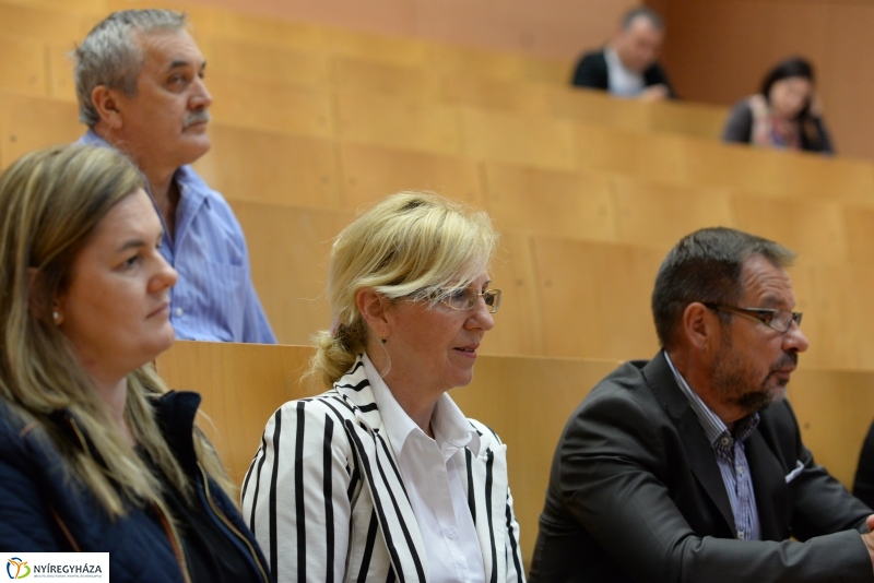 Konferencia a duális képzésről a Nyíregyházi Fóiskolán