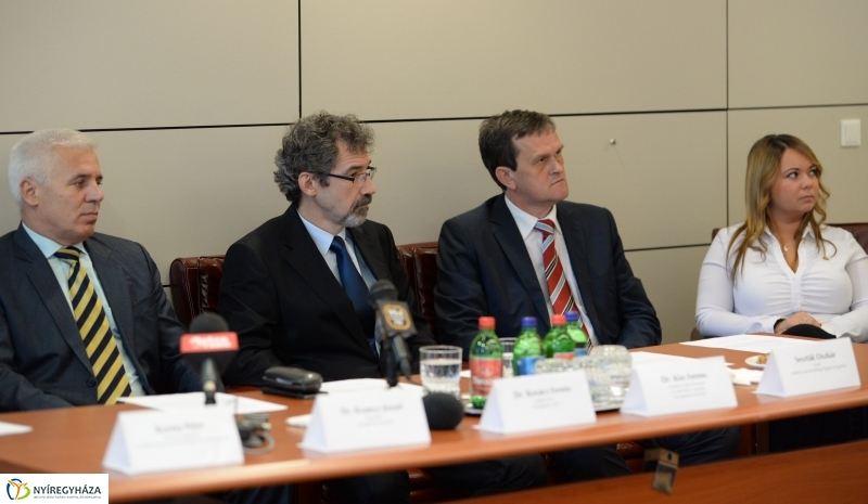 Egyetem lesz a főiskola