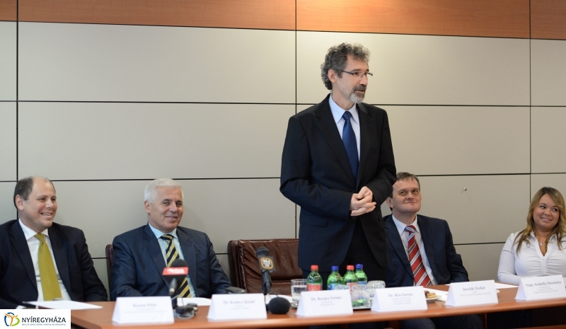 Egyetem lesz a főiskola