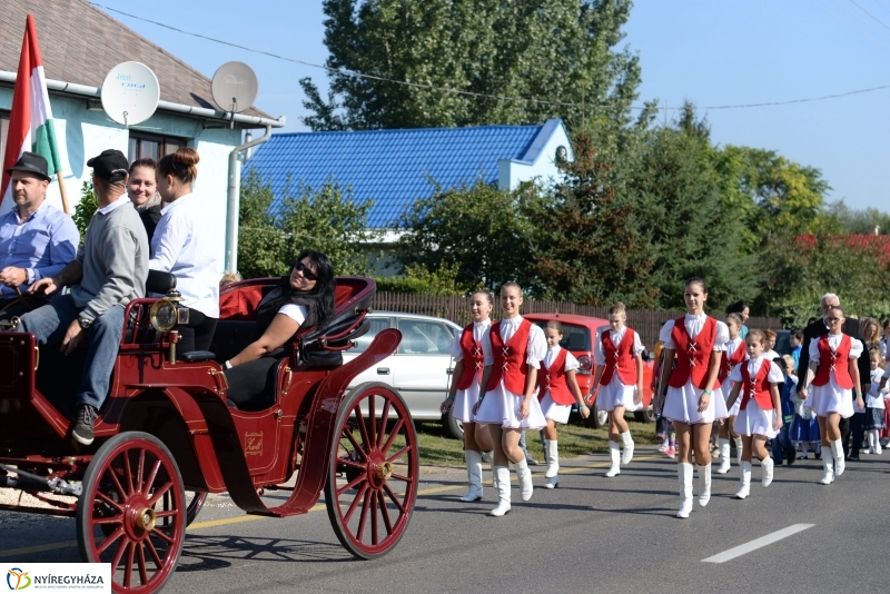 Őszköszöntő Oroson