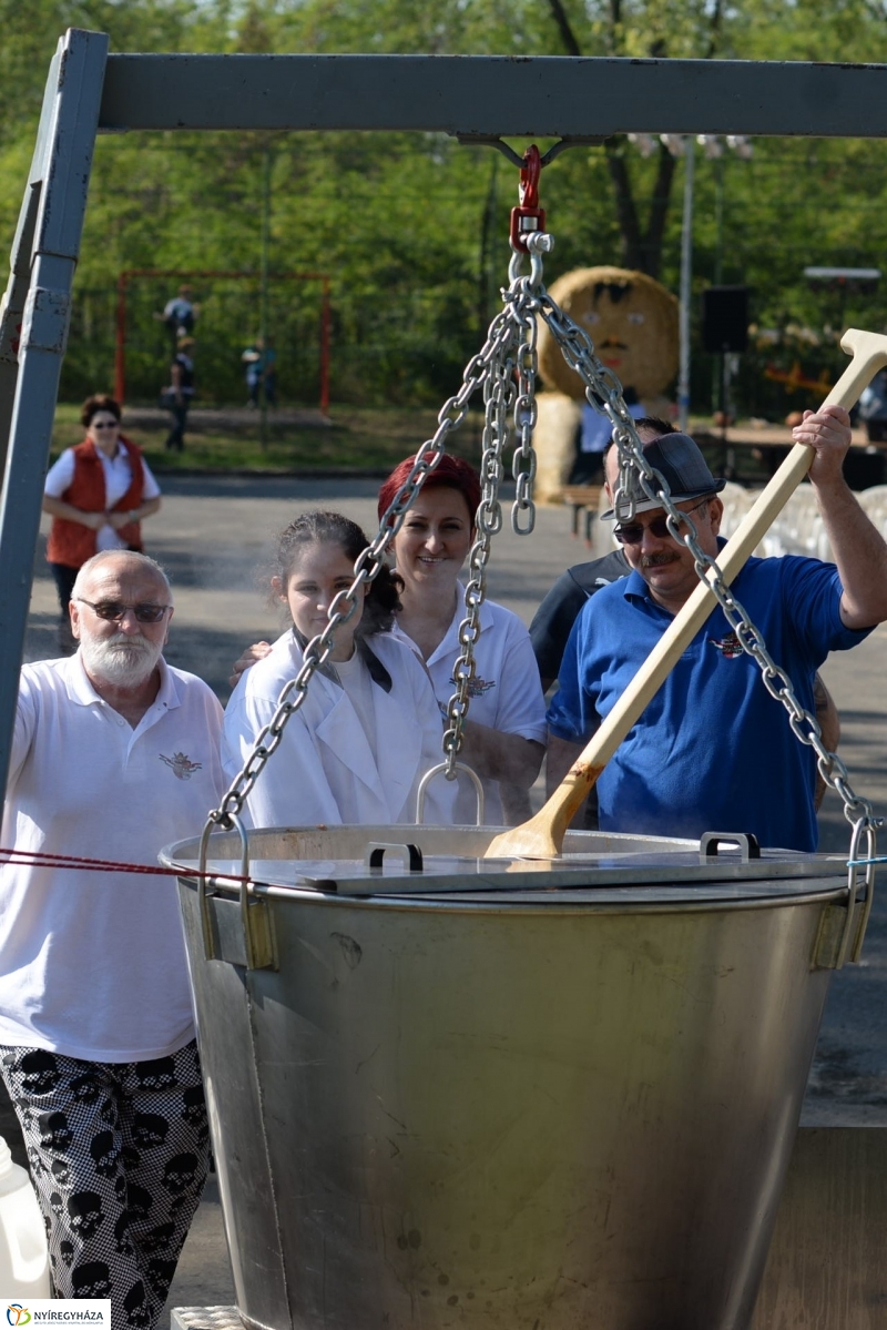 Őszköszöntő Oroson