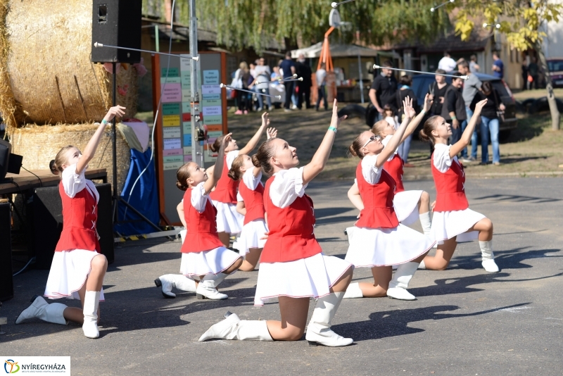 Őszköszöntő Oroson