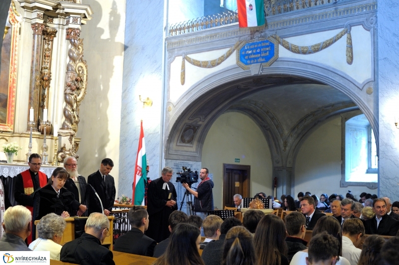 Emlékezés az aradi vértanúkra