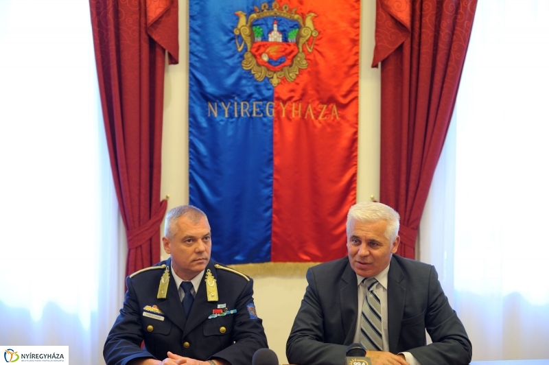 Elismerés szolgálatért