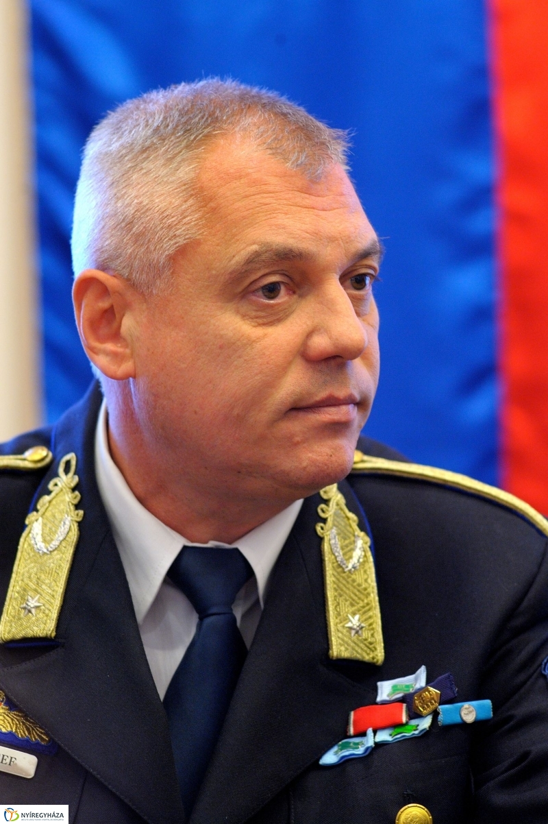 Elismerés szolgálatért