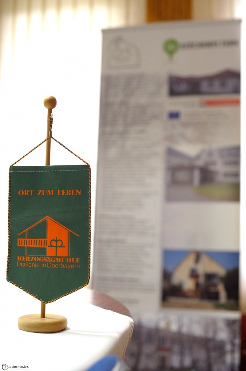 Együttműködés - Oltalom Szeretetszolgálat