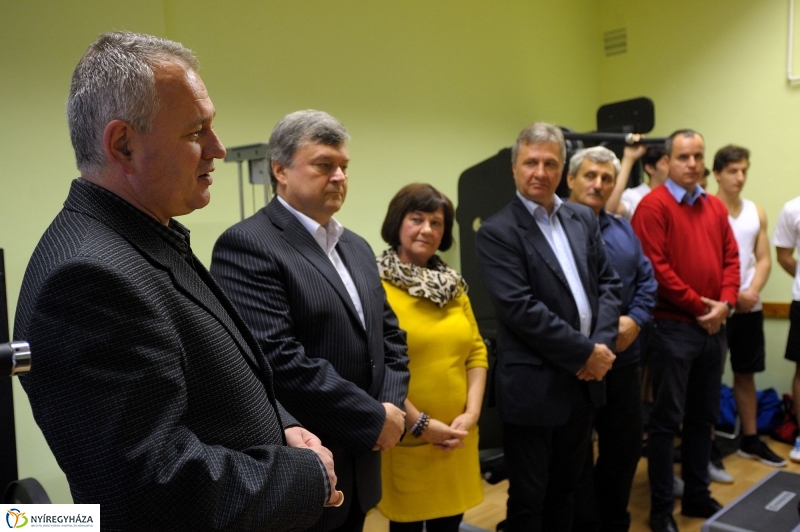 Konditerem átadás a Zrínyiben