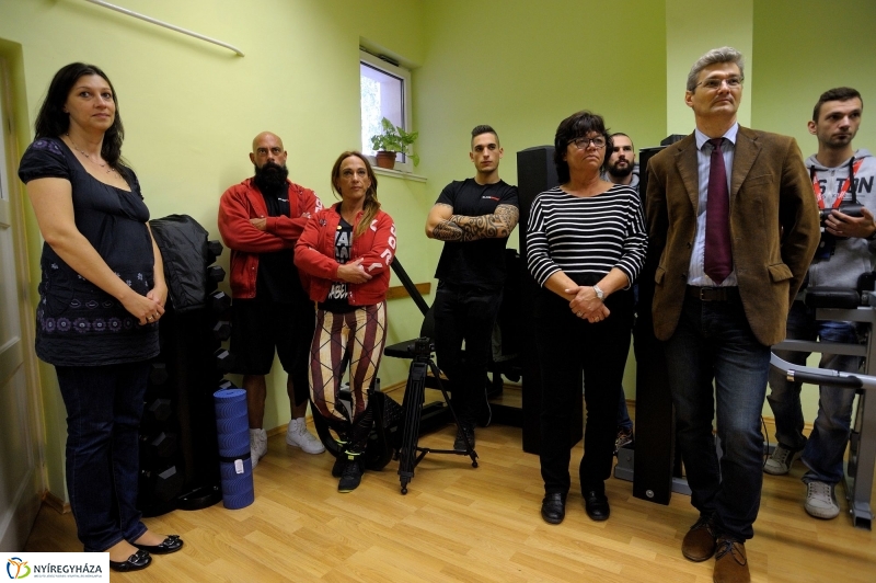 Konditerem átadás a Zrínyiben