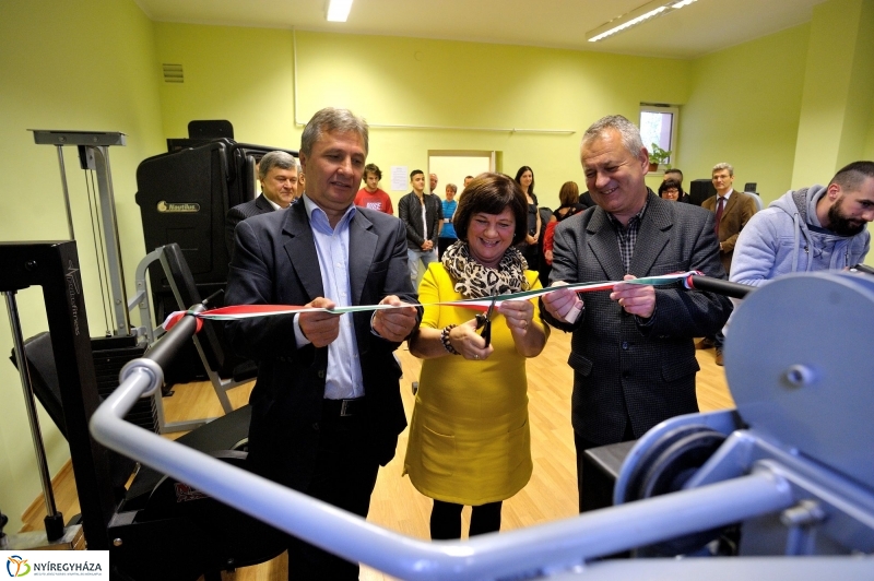 Konditerem átadás a Zrínyiben