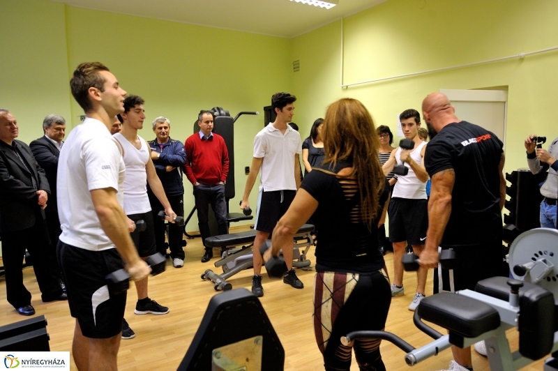 Konditerem átadás a Zrínyiben