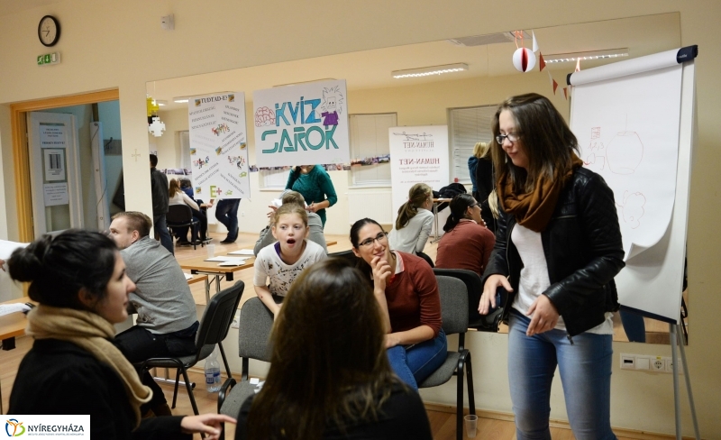 Civilek az éjszakában-a Humán Net Alapítvány rendezvénye