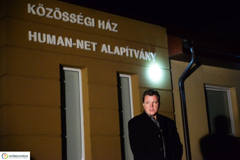 Civilek az éjszakában-a Humán Net Alapítvány rendezvénye