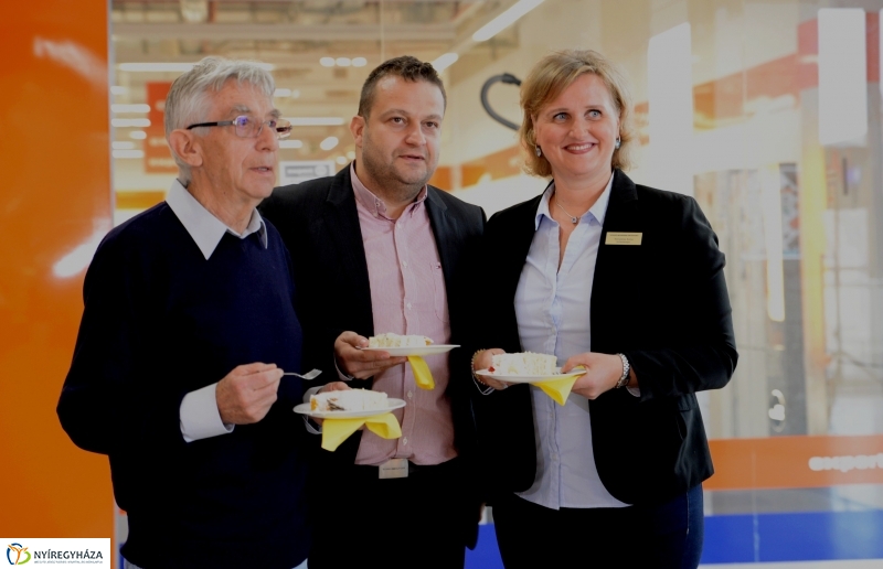 Arculatváltás a Korzóban