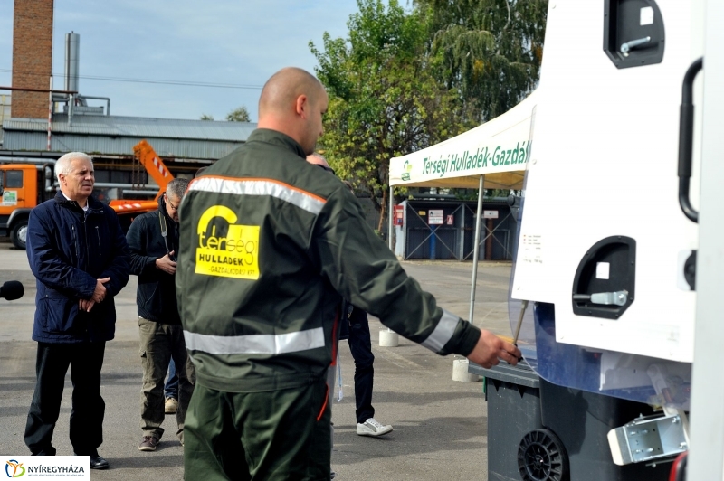 Korszerű hulladékszállítás Nyíregyházán