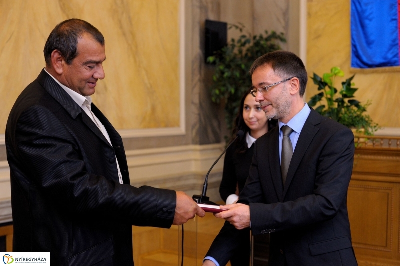 Ezüstlelet a városházán