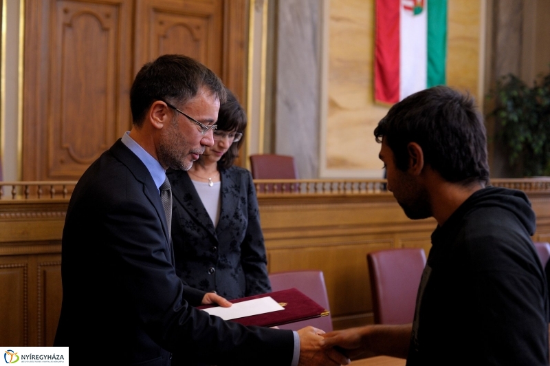 Ezüstlelet a városházán