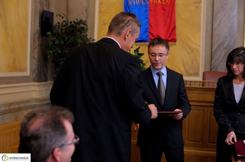 Ezüstlelet a városházán