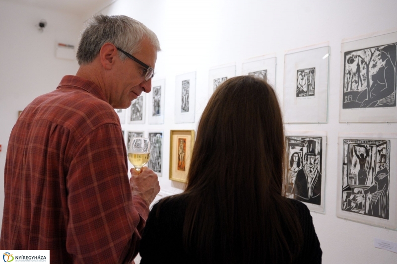 Huszár István tárlat a Városi Galériában