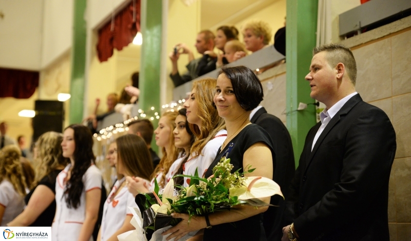 Szalagavató ünnepség az Arany János Gimnáziumban